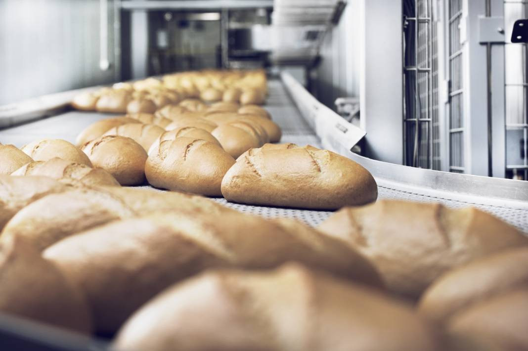 Nebati'nin geride bıraktığı fırtına devam ediyor. Bir büyükşehirde ekmeğe mecburen zam geliyor. - Resim: 9